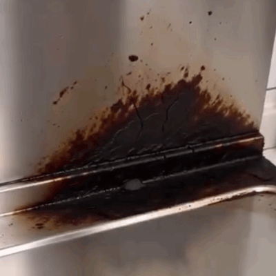 Răzuitor pentru îndepărtarea murdăriei persistente